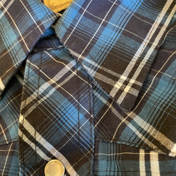 Wrangler Vintage Short Sleeve Check Print Pearl Snap Chores Shirt in Blue XL - Picture 4 of 5